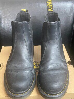 Dr. Martens 2976 SR Slip Resistant Leather Chelsea Boots Black W8 / M7